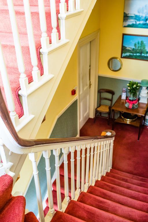 Byrnes Wine Dine Stay Ennistimon Pokój zdjęcie