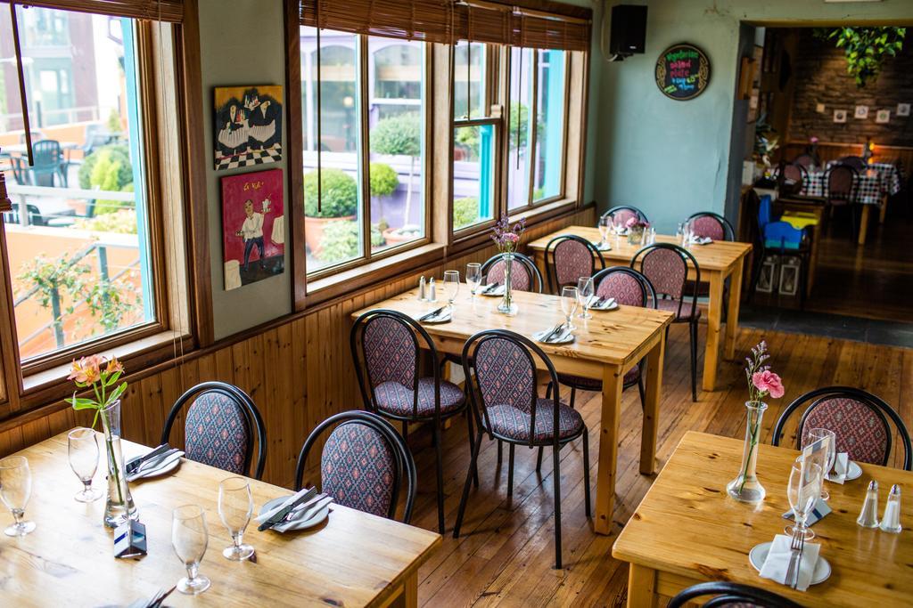 Byrnes Wine Dine Stay Ennistimon Zewnętrze zdjęcie
